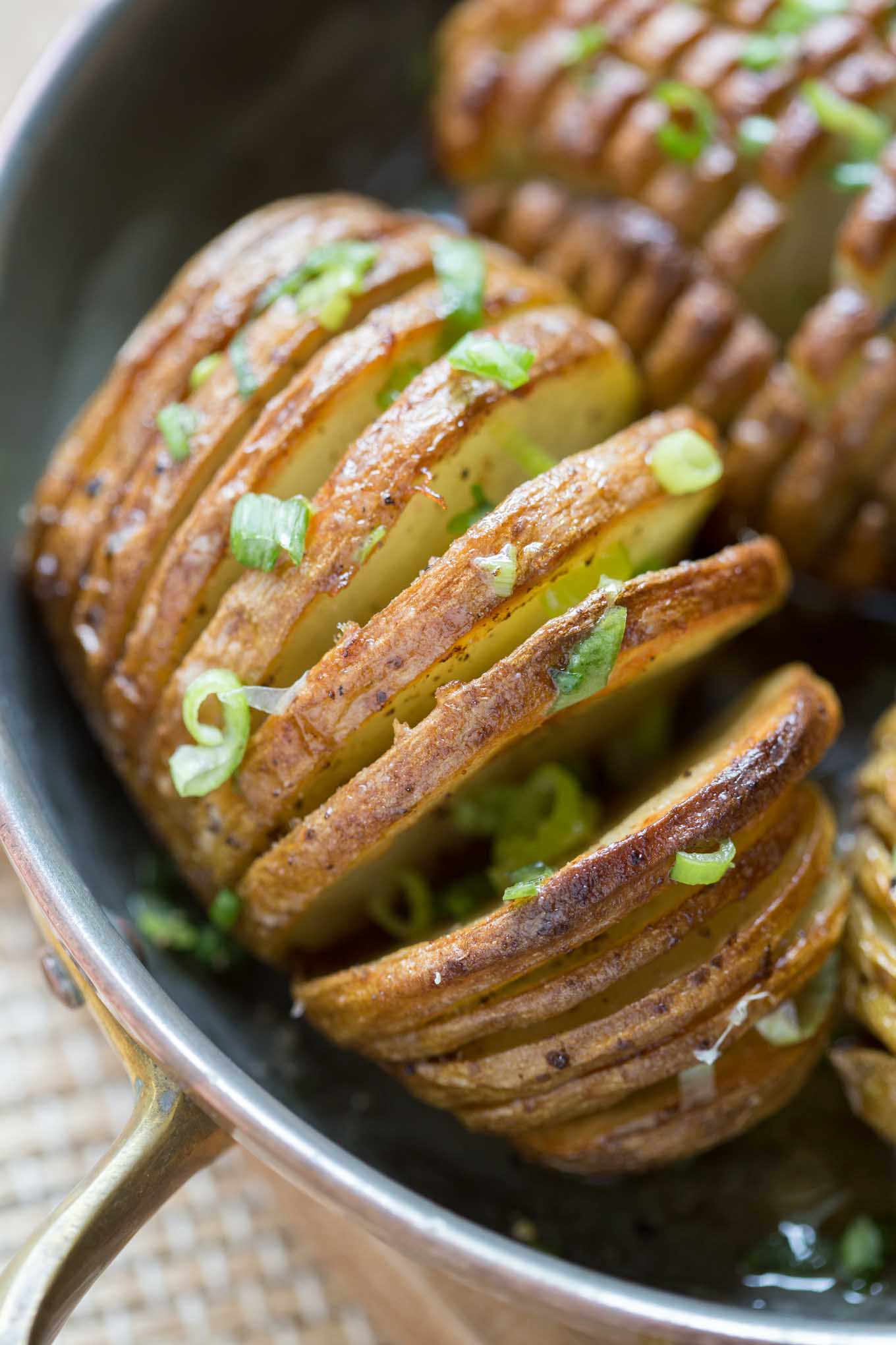 GARLIC BUTTER HASSELBACK POTATO | GARLIC MATTERS