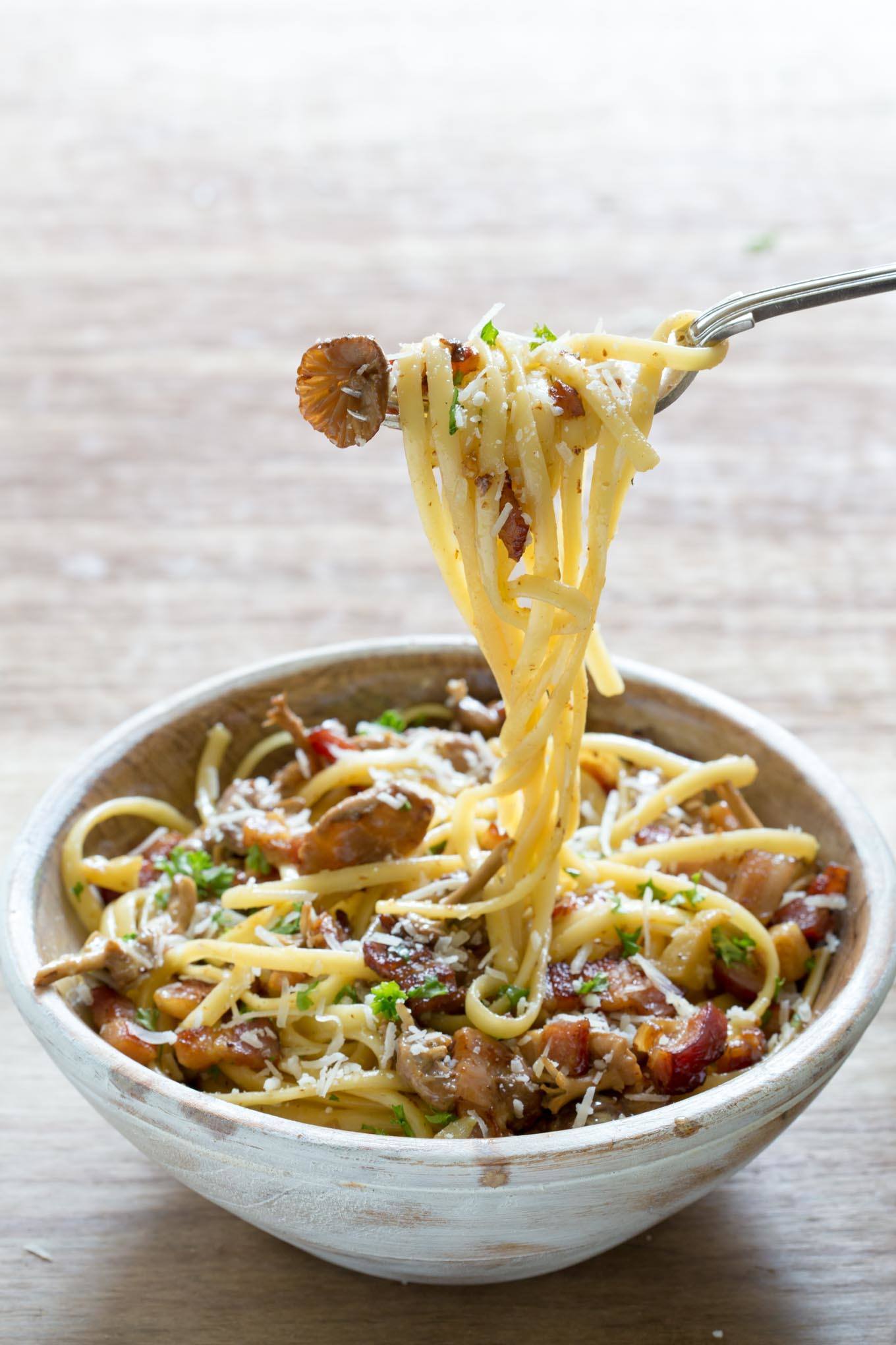 BACON MUSHROOM PASTA | GARLIC MATTERS