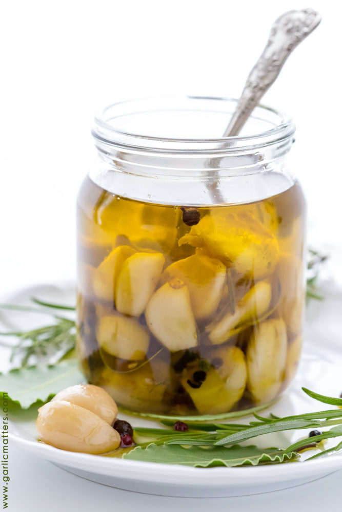 HOW TO MAKE DELICIOUS GARLIC CONFIT | GARLIC MATTERS